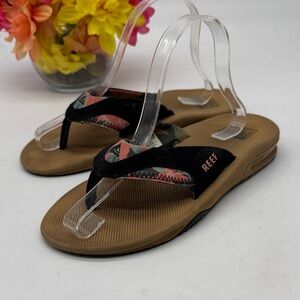 Reef Women's Black and Brown Sandals Size 8